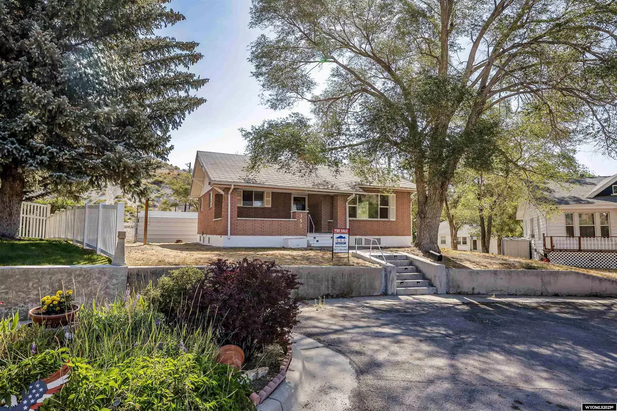 Green River, WY 82935,353 Virginia Circle