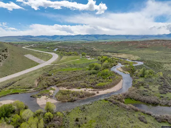 8471 Highway 789, Lander, WY 82520