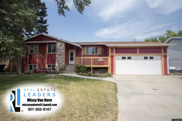 2924 Herrington, Casper, WY 82604