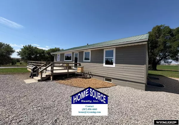 702 Paradise Valley Road, Riverton, WY 82501