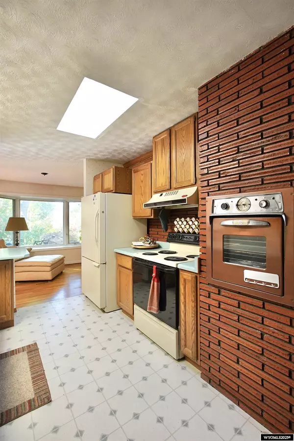 Casper, WY 82604,2001 Lynwood Place