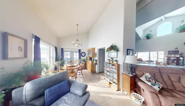 Lander, WY 82520,167 Western Avenue