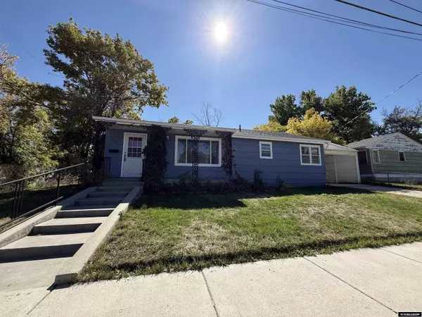 821 E 19th Street, Casper, WY 82609