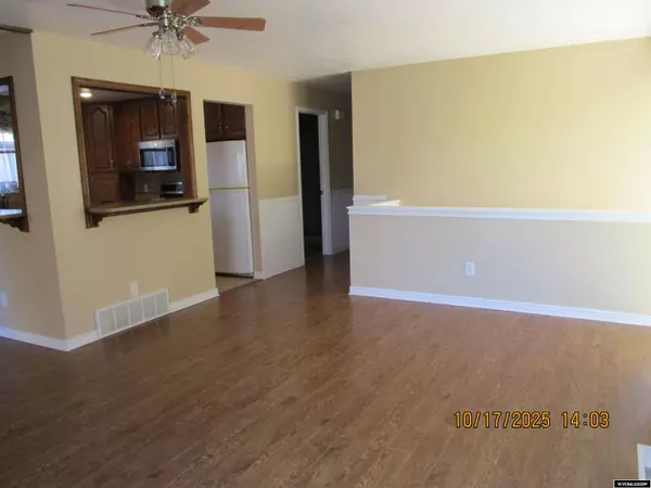 Green River, WY 82935,645 Easy Street