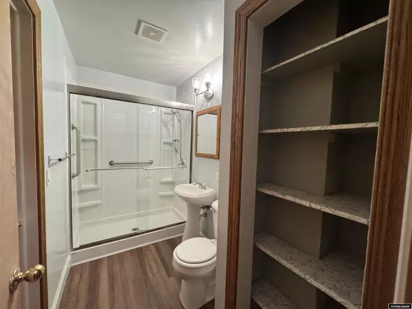 Riverton, WY 82501-3342,910 E Pershing Avenue