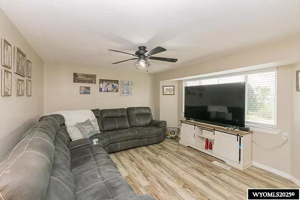 Green River, WY 82935,1850 E Teton Boulevard