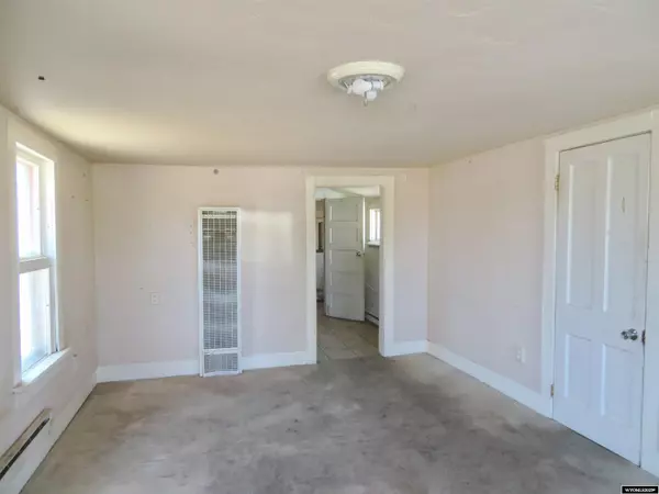 Casper, WY 82601,1151 N Center Street