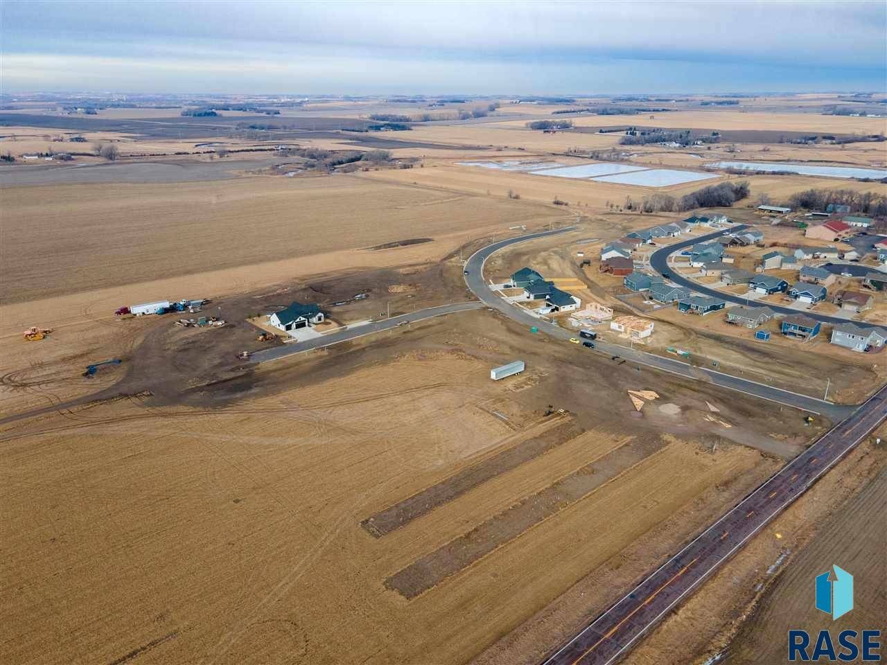 Valley Springs, SD 57068,104 Skyline Dr