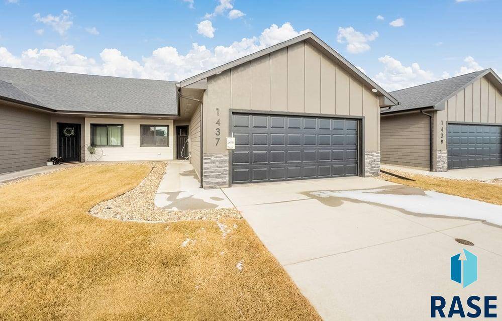 1437 N Mae Pl, Tea, SD 57064