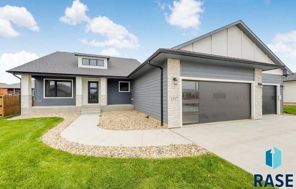 1517 S Kathryn Ave, Sioux Falls, SD 57106