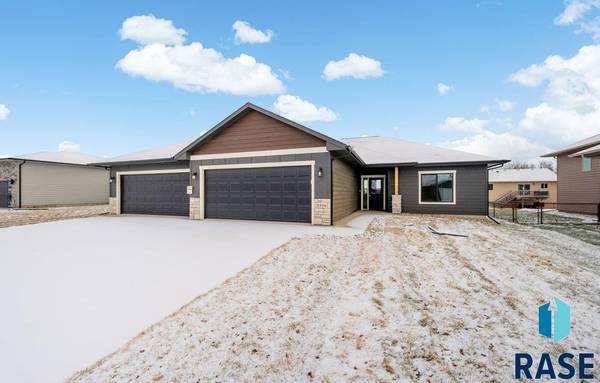1516 S Kathryn Ave, Sioux Falls, SD 57106