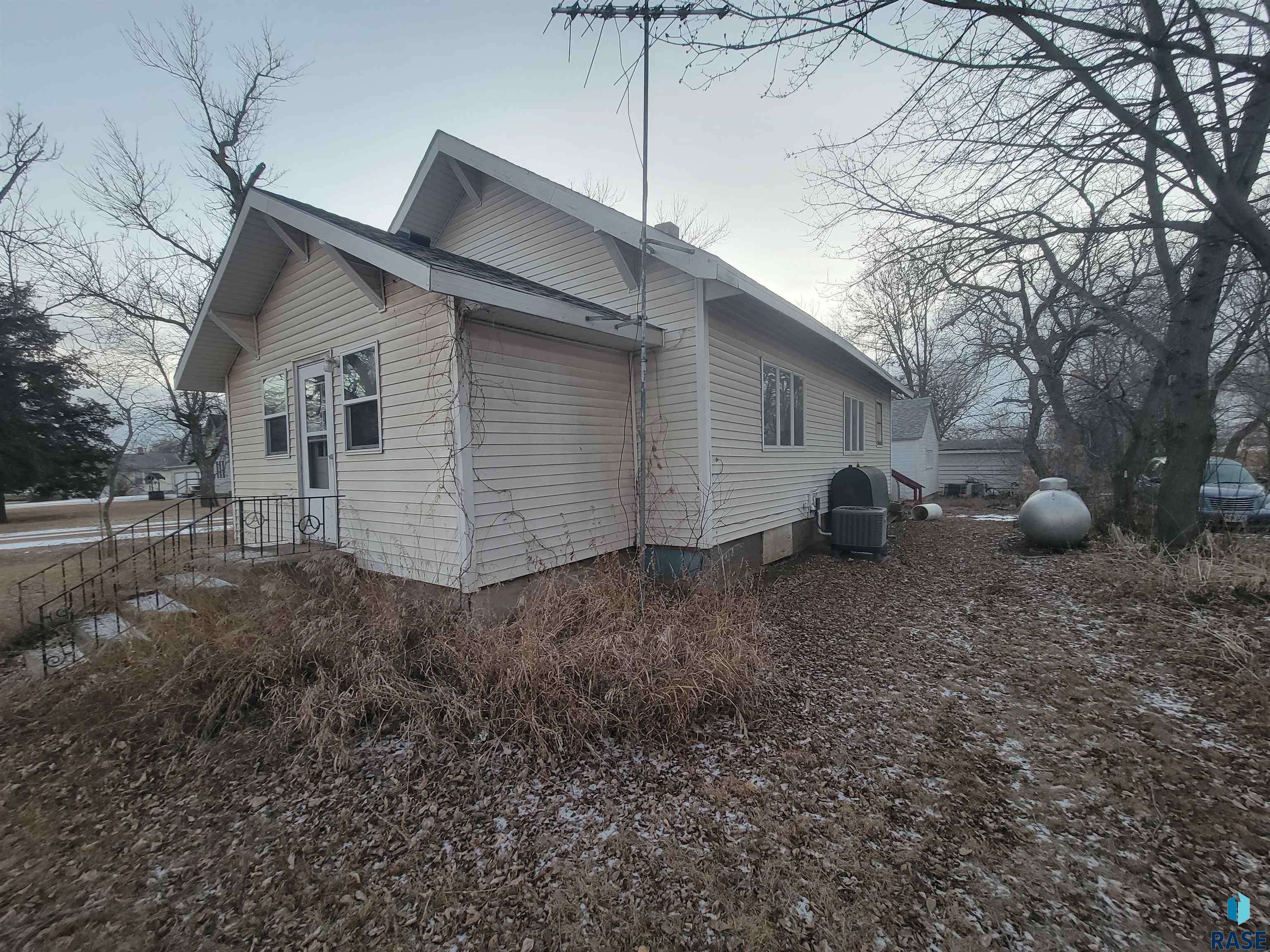 Canova, SD 57321,151 S Church St