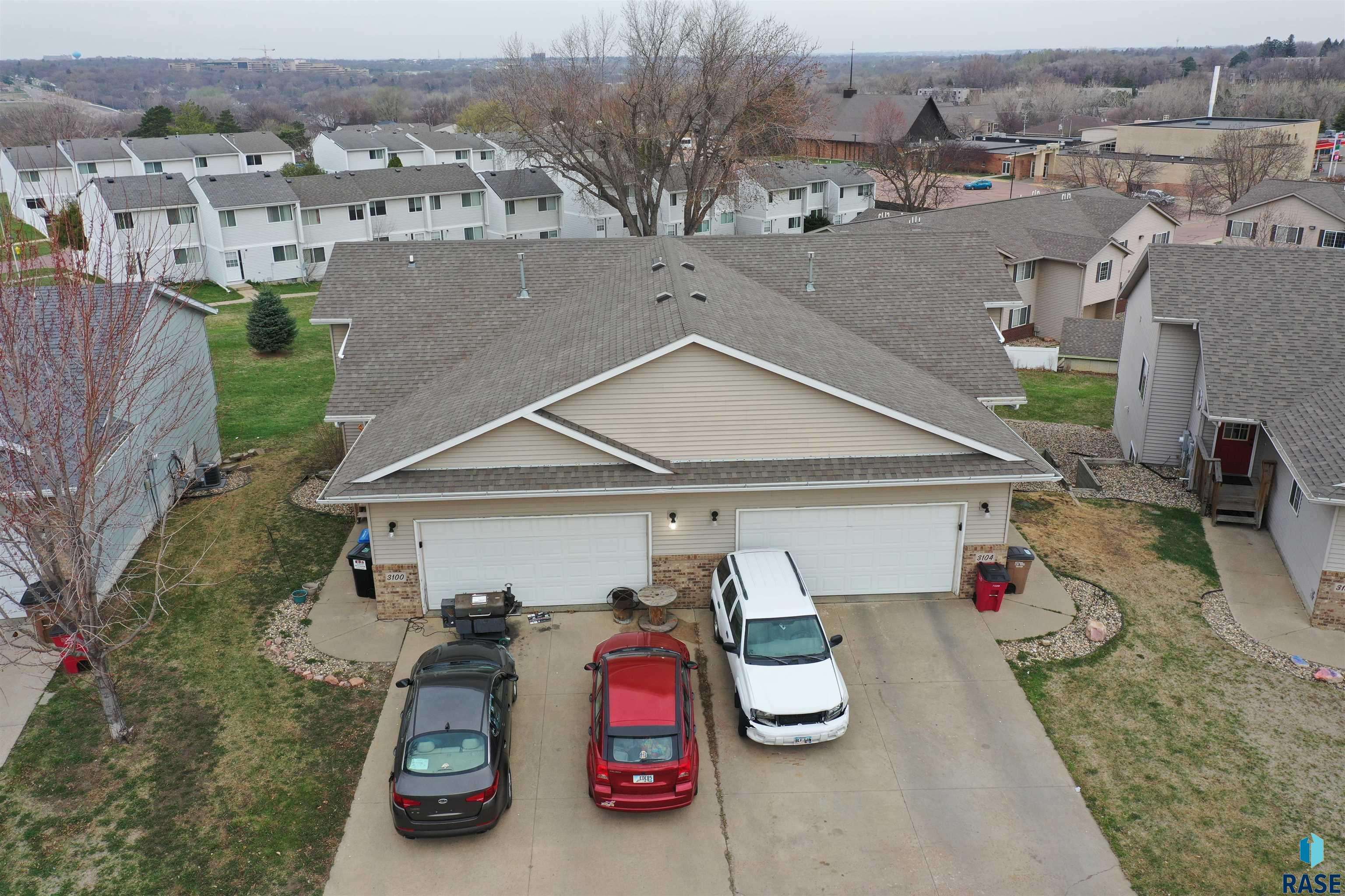 3100 - 3104 E Bragstad Dr, Sioux Falls, SD 57103