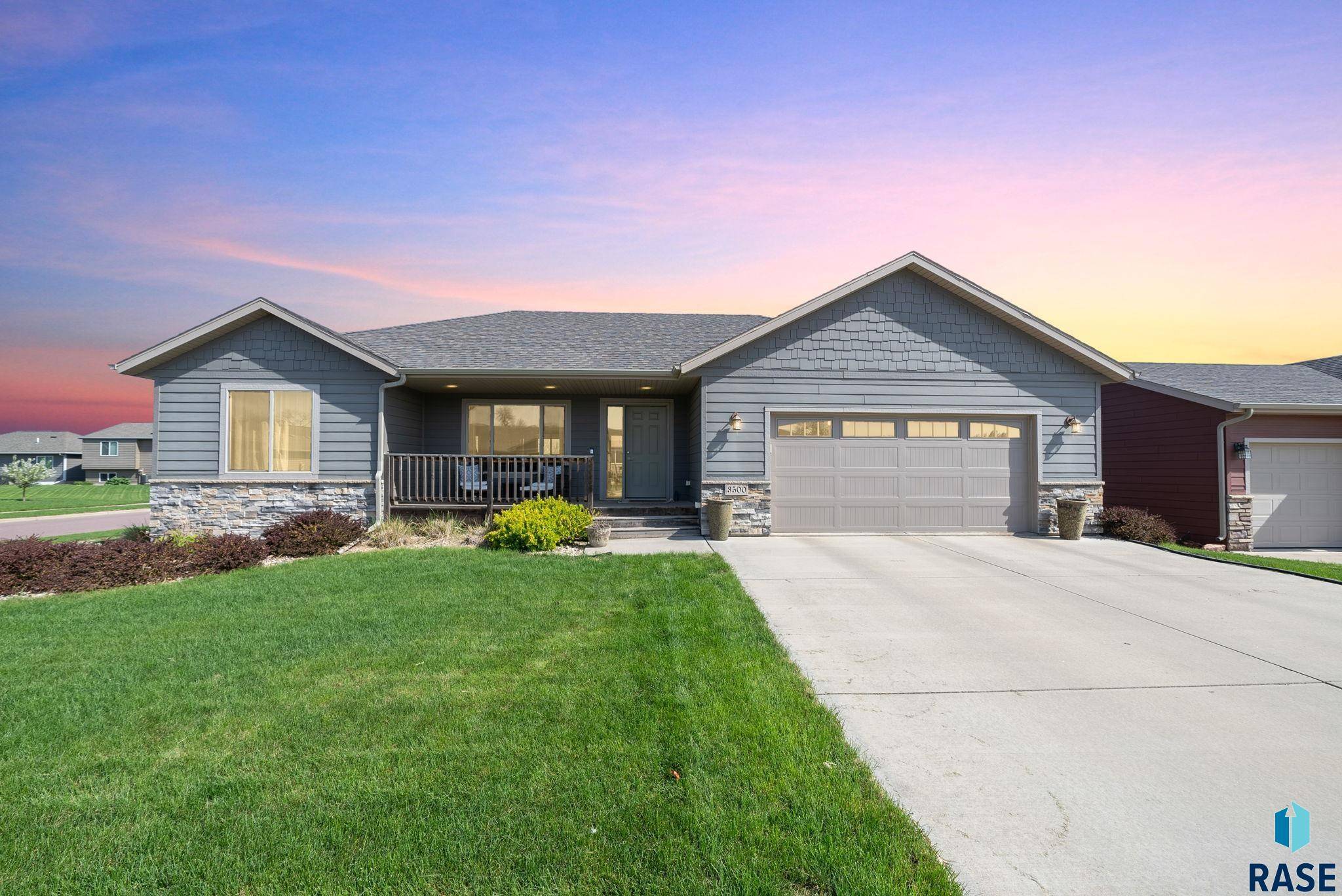 3500 E Chatham St,  Sioux Falls,  SD 57108