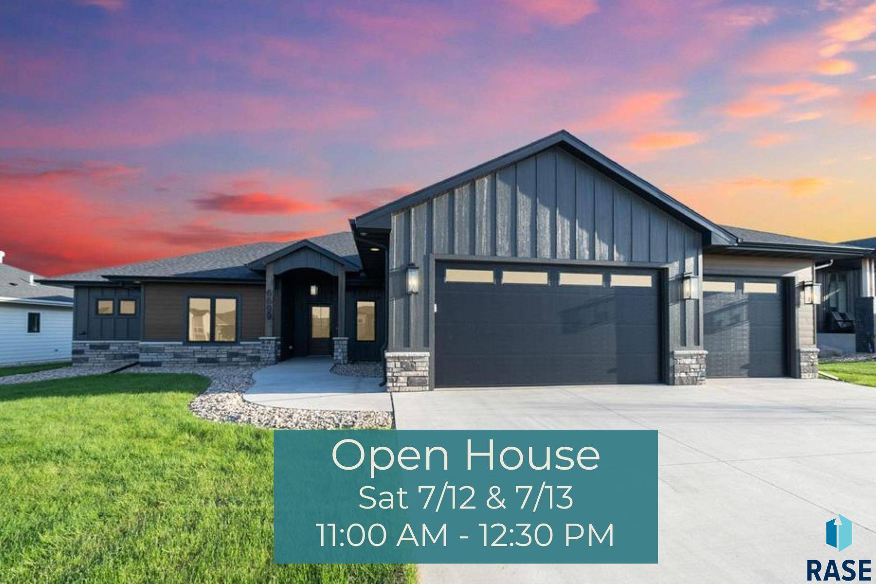 6609 E Corsair Dr, Sioux Falls, SD 57110