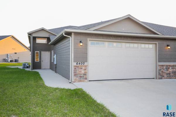 6400 S Keller Cir, Sioux Falls, SD 57108