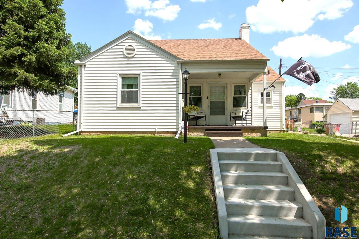 316 N Grange Ave, Sioux Falls, SD 57104