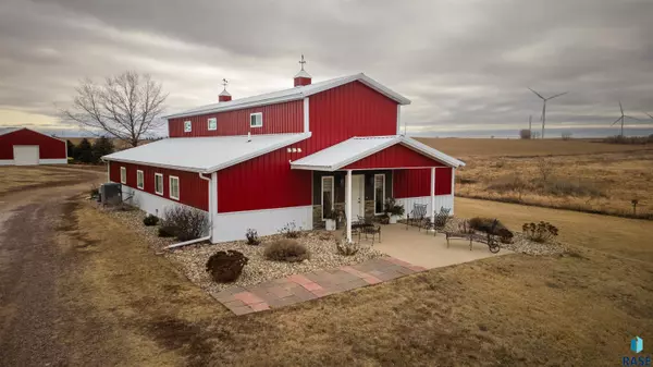 898 60th Ave, Beaver Creek, MN 56116