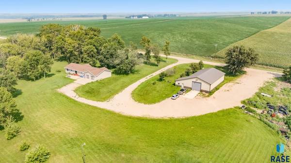 47771 237th St, Egan, SD 57024