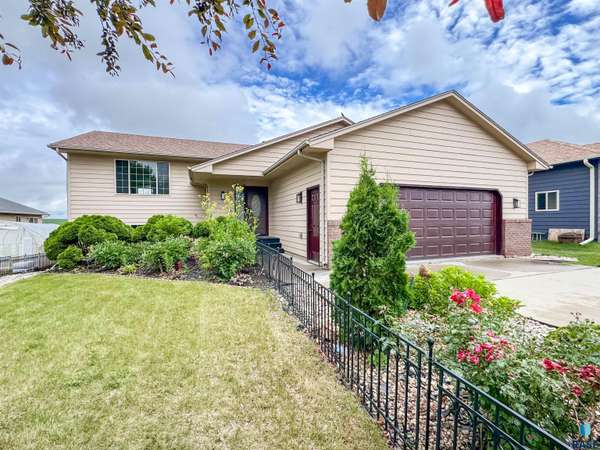 6620 N Angel Ave, Sioux Falls, SD 57104