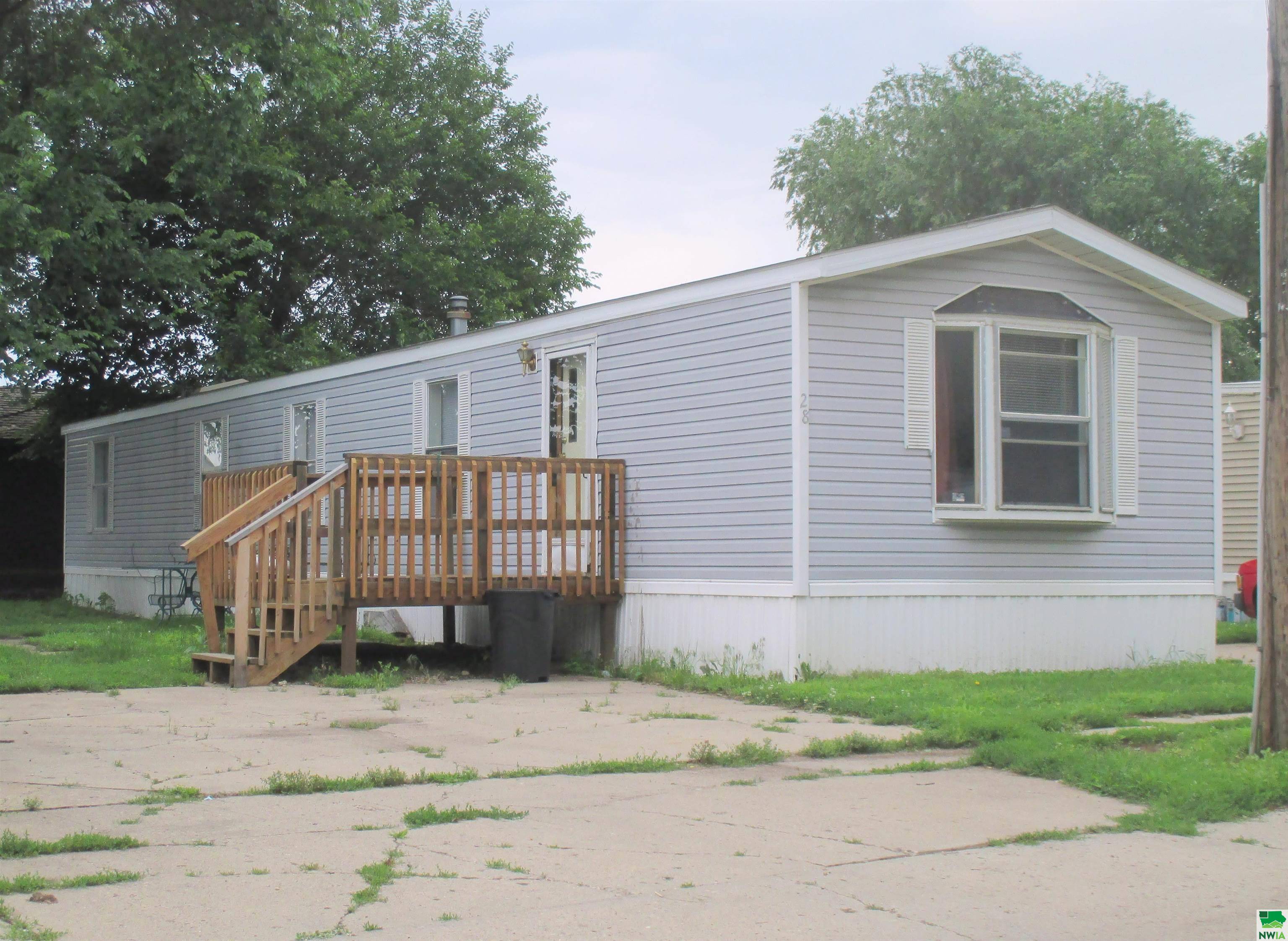 447 N Plum St. #28, Vermillion, SD 57069