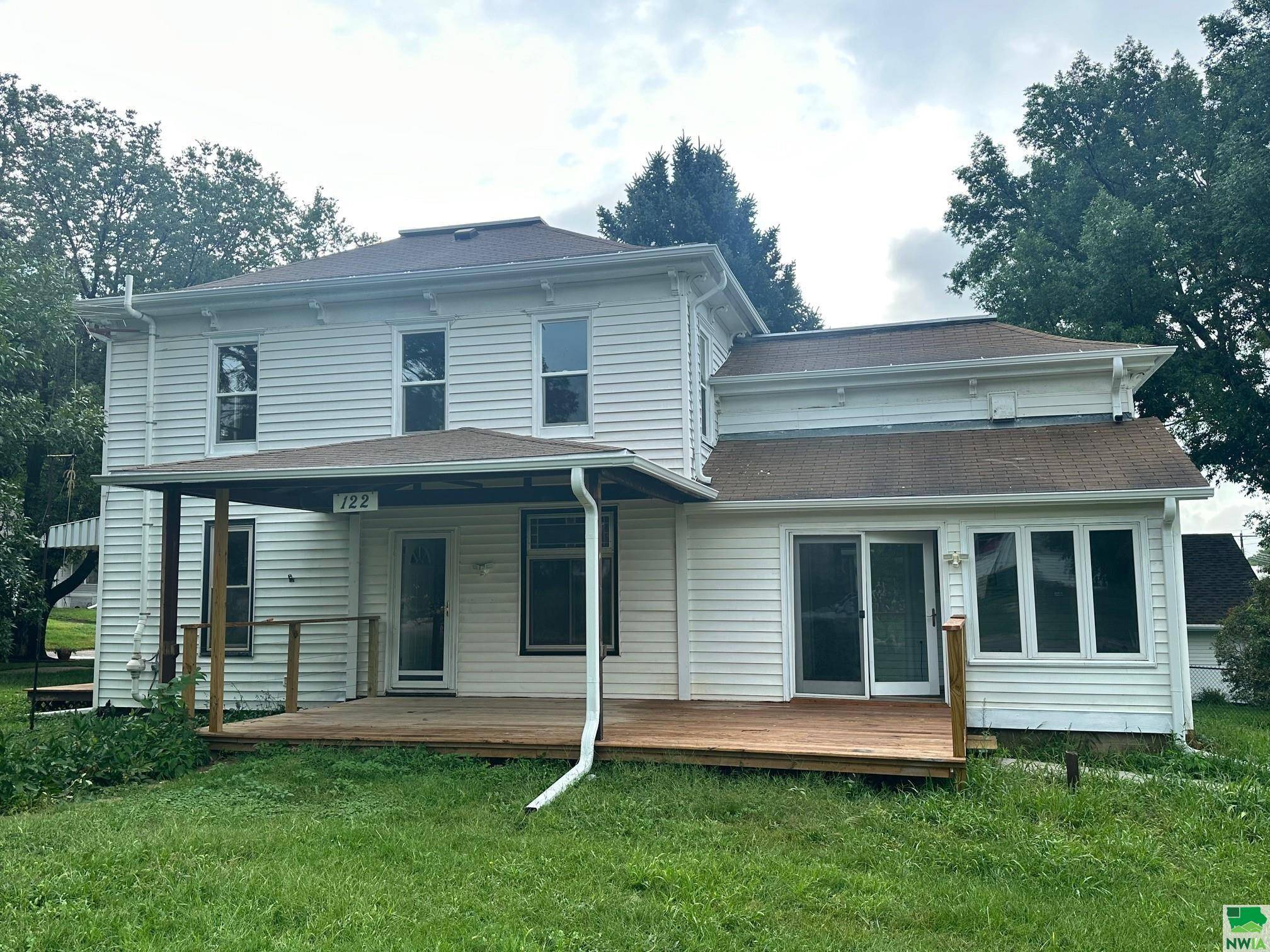 122 N Nebraska, Ponca, NE 68770