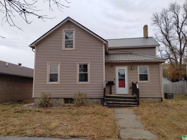 509 Harrison St, Remsen, IA 51050