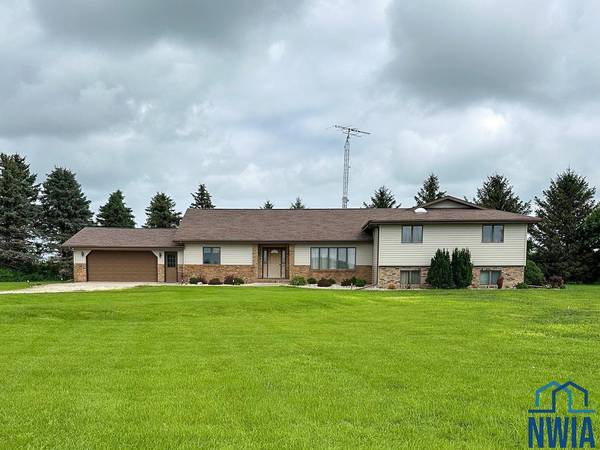 47902 170th Ave, Laurens, IA 50554