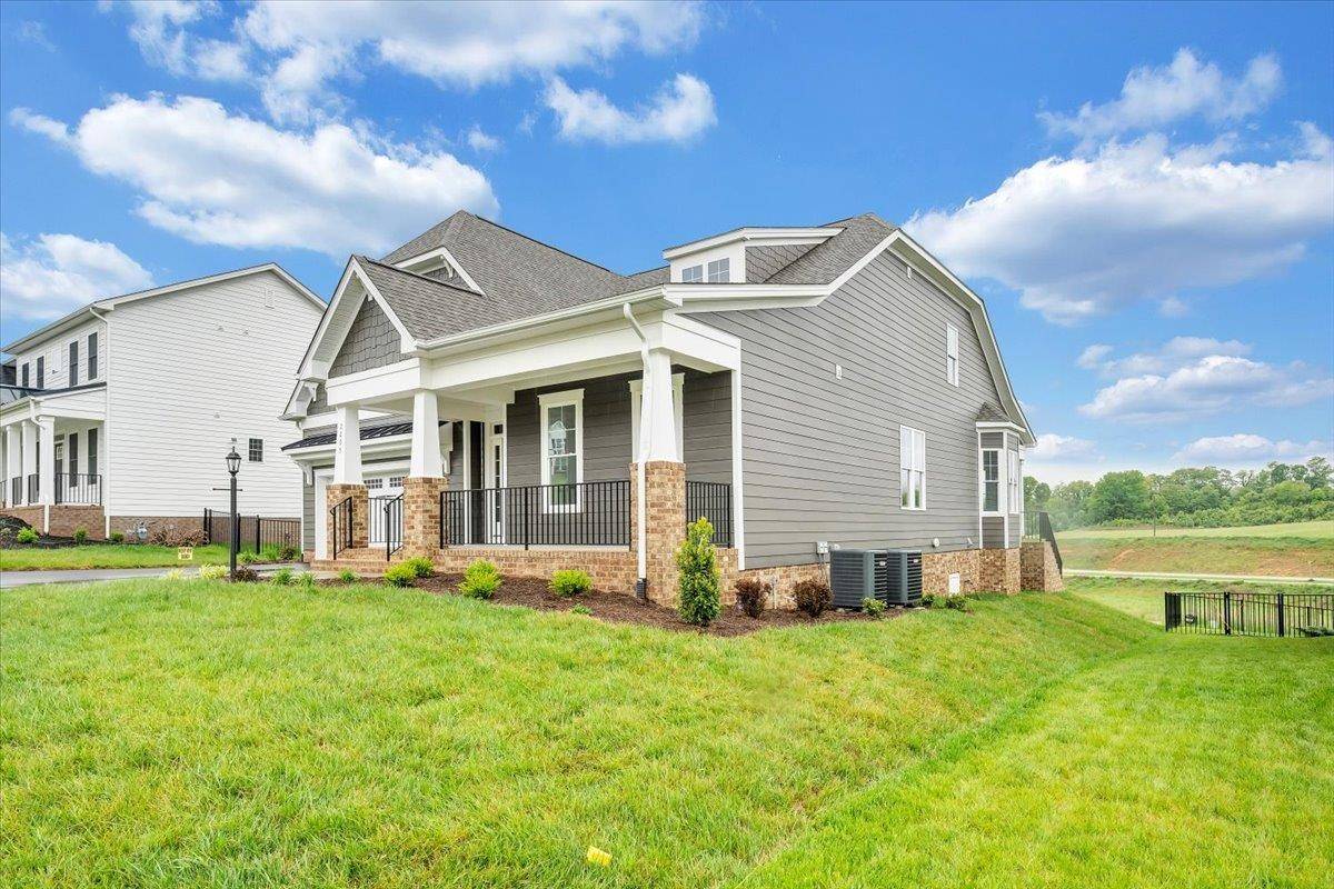 Blacksburg, VA 24060,2205 Carroll DR