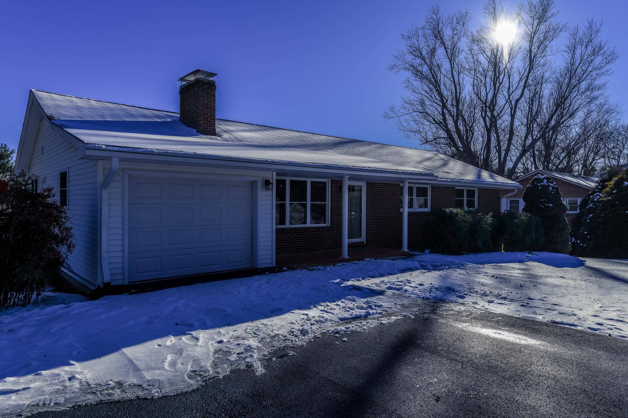 Blacksburg, VA 24060,863 Hutcheson DR