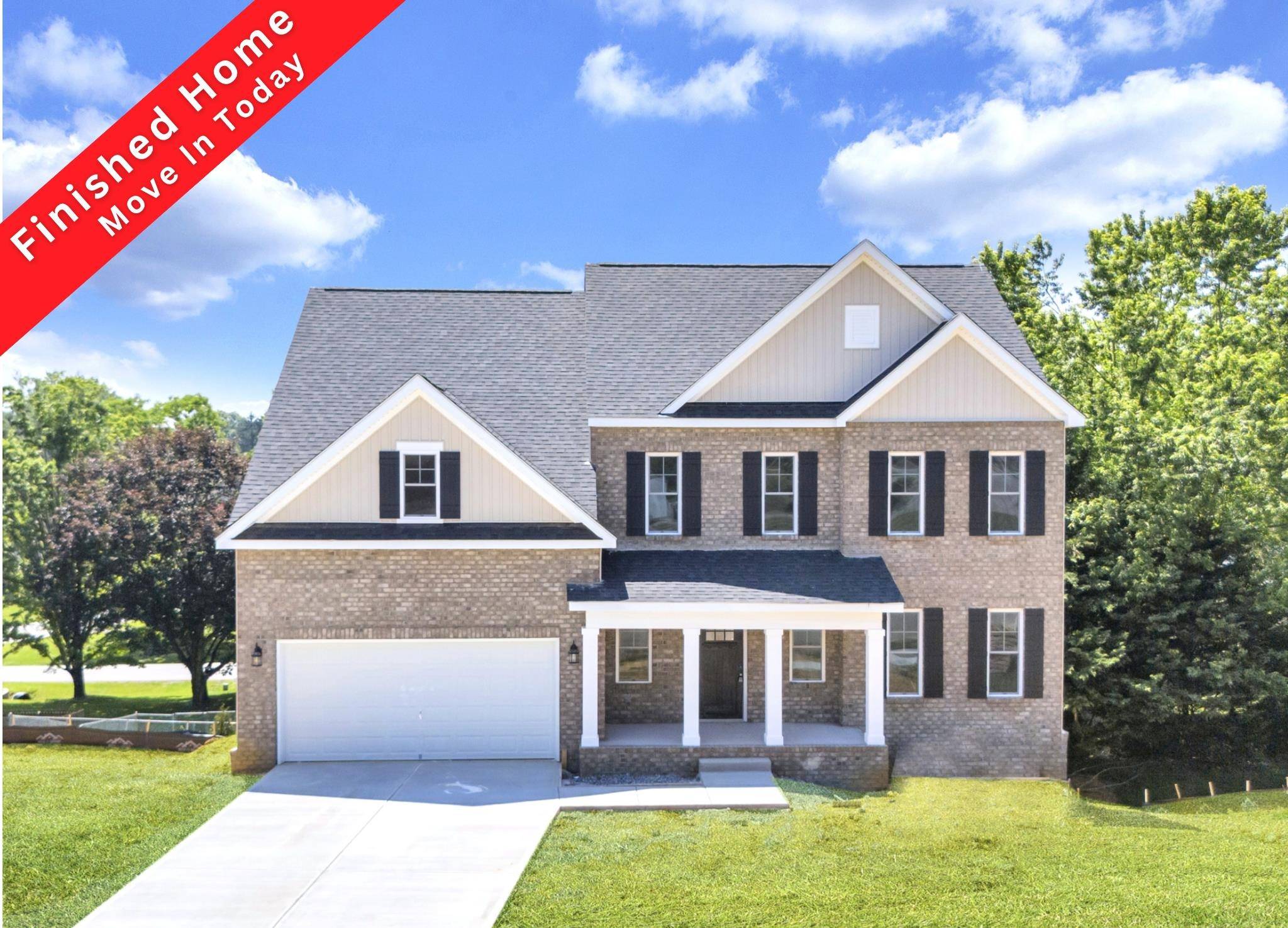 35 Welch CIR, Christiansburg, VA 24073