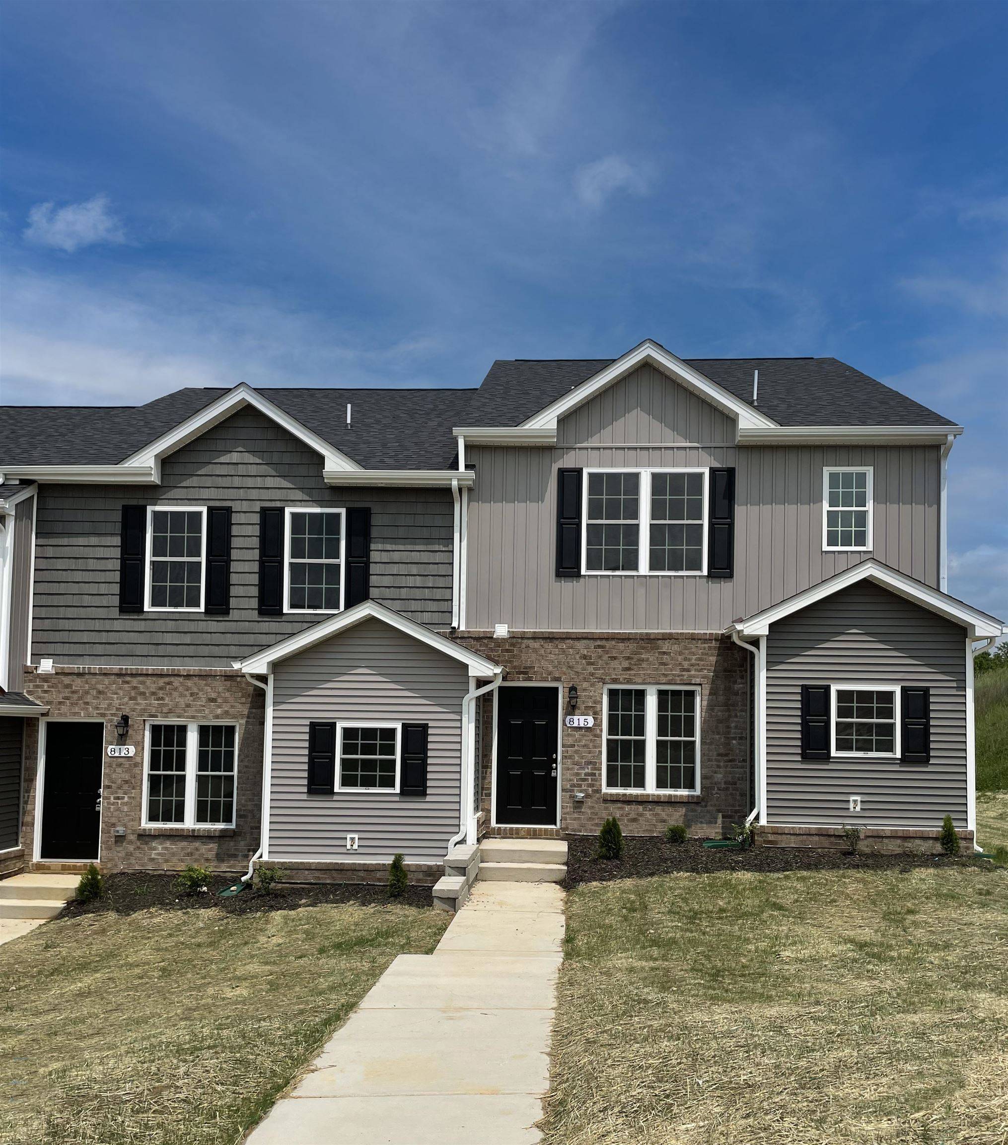 811 Holland LOOP, Christiansburg, VA 24073
