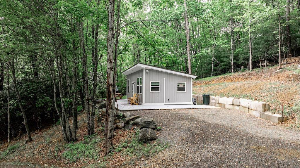 3119 Buffalo Mountain RD, Willis, VA 24380