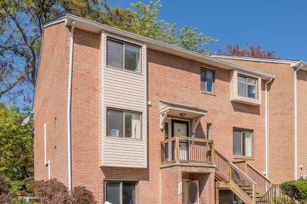 1730 Donlee DR, Blacksburg, VA 24060