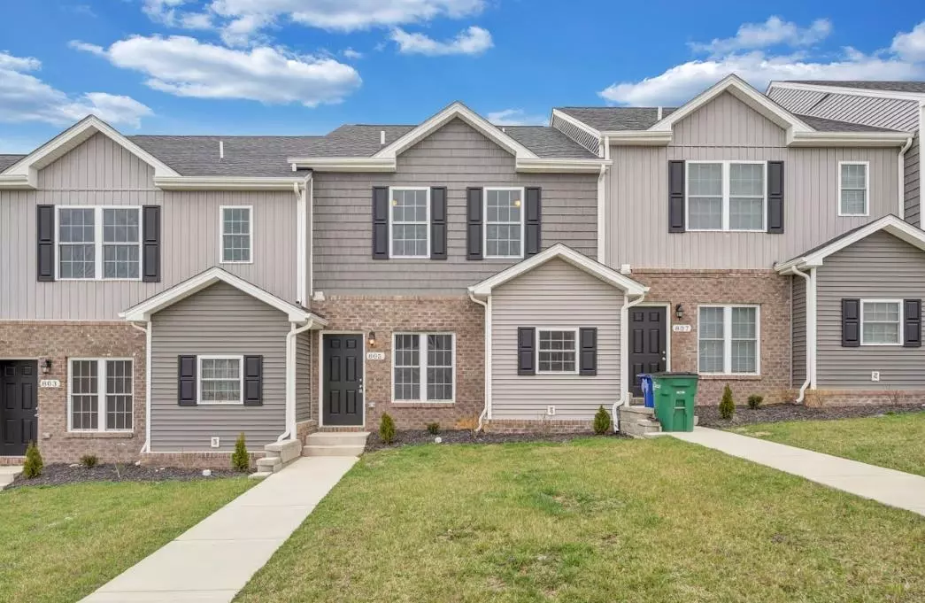 Christiansburg, VA 24073,953 Holland LOOP