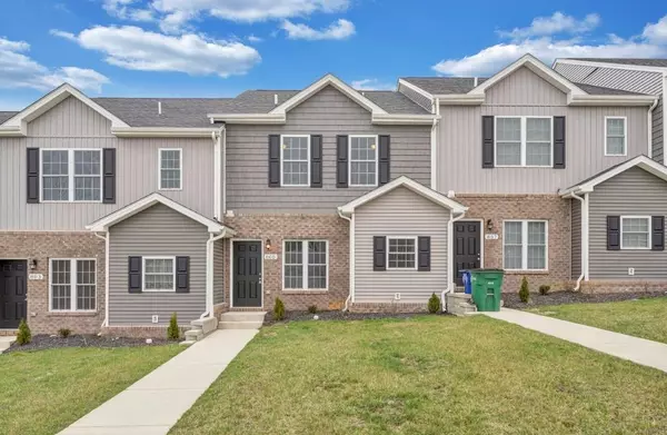 953 Holland LOOP, Christiansburg, VA 24073