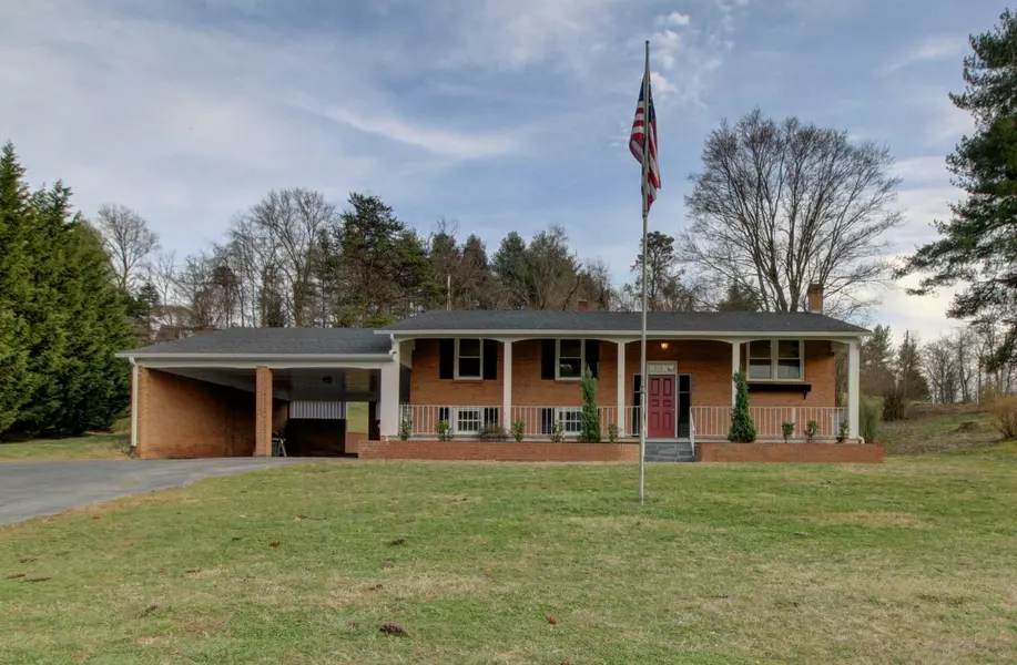 59 WESTVIEW RD, Troutville, VA 24175