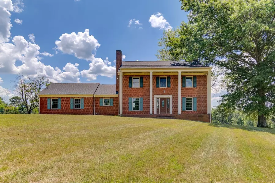 8787 Falling Creek RD, Huddleston, VA 24104