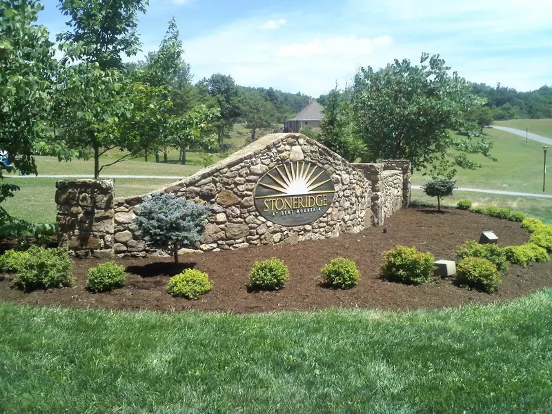 120 Cobble TRL, Bent Mountain, VA 24059