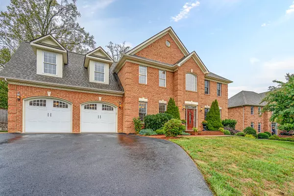 Salem, VA 24153,213 Bentwood CT