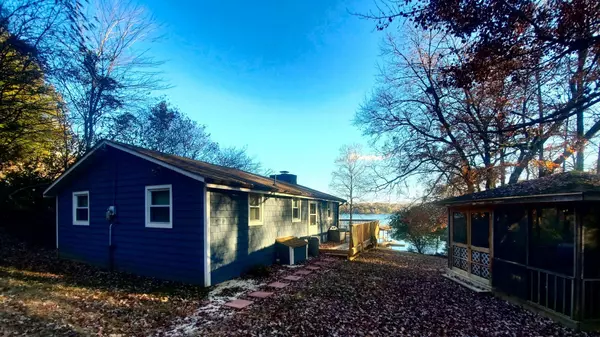 Moneta, VA 24121,3000 Lakewood Forest RD