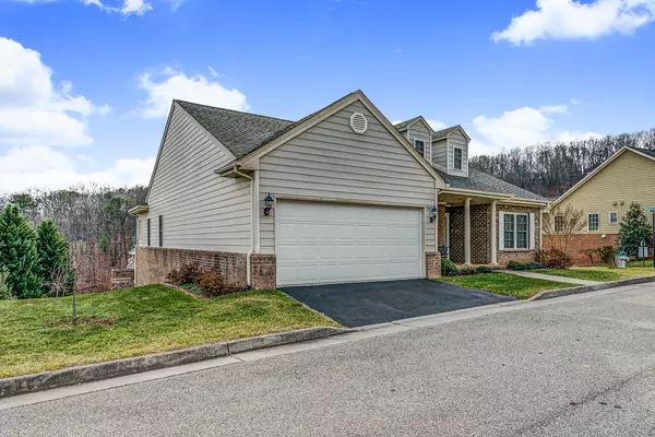 Roanoke, VA 24018,5432 Quail Ridge CIR