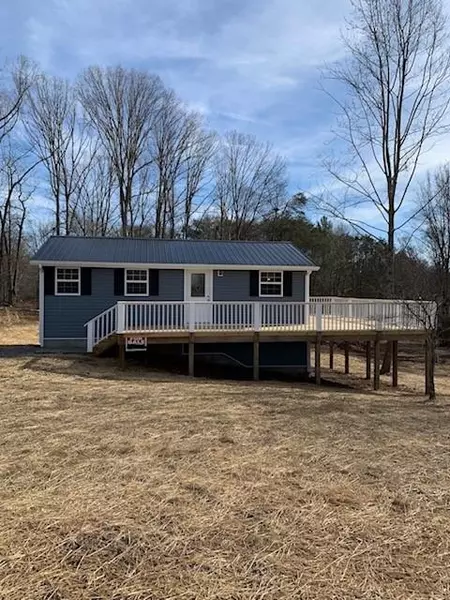 2240 Buccaneer RD, Moneta, VA 24121