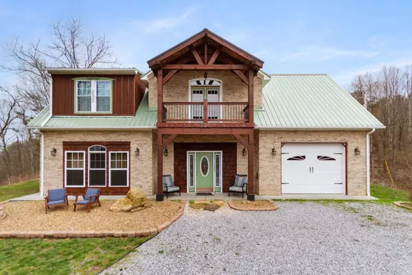 136 Cherry Blossom LN, Wytheville, VA 24382