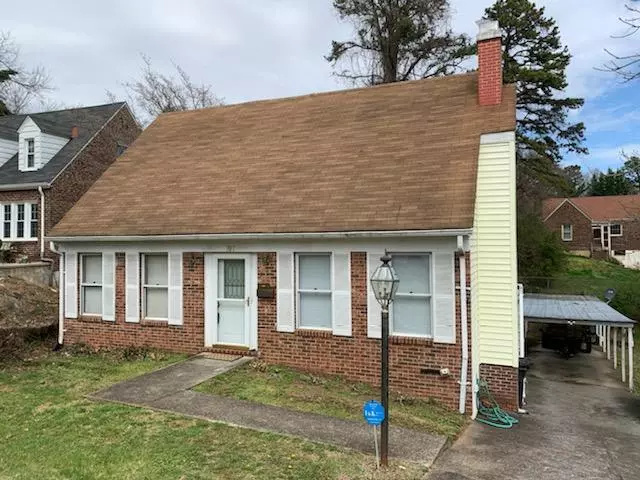 707 Orchard ST, Martinsville, VA 24112