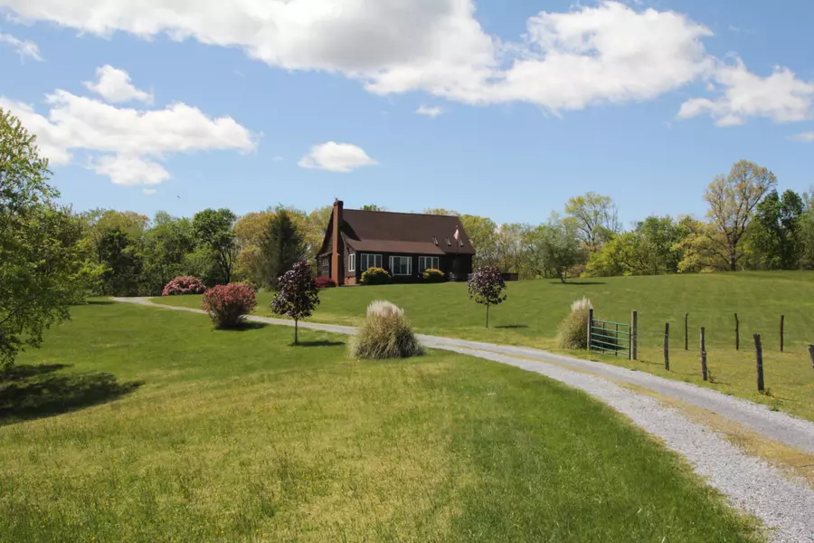 3330 Goose Creek Valley RD, Montvale, VA 24122