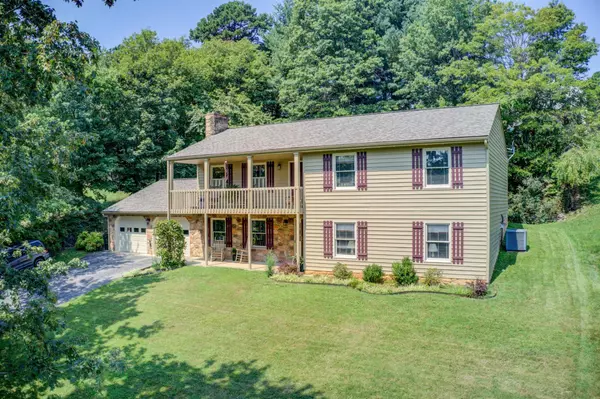 Blue Ridge, VA 24064,274 Ridgeview RD