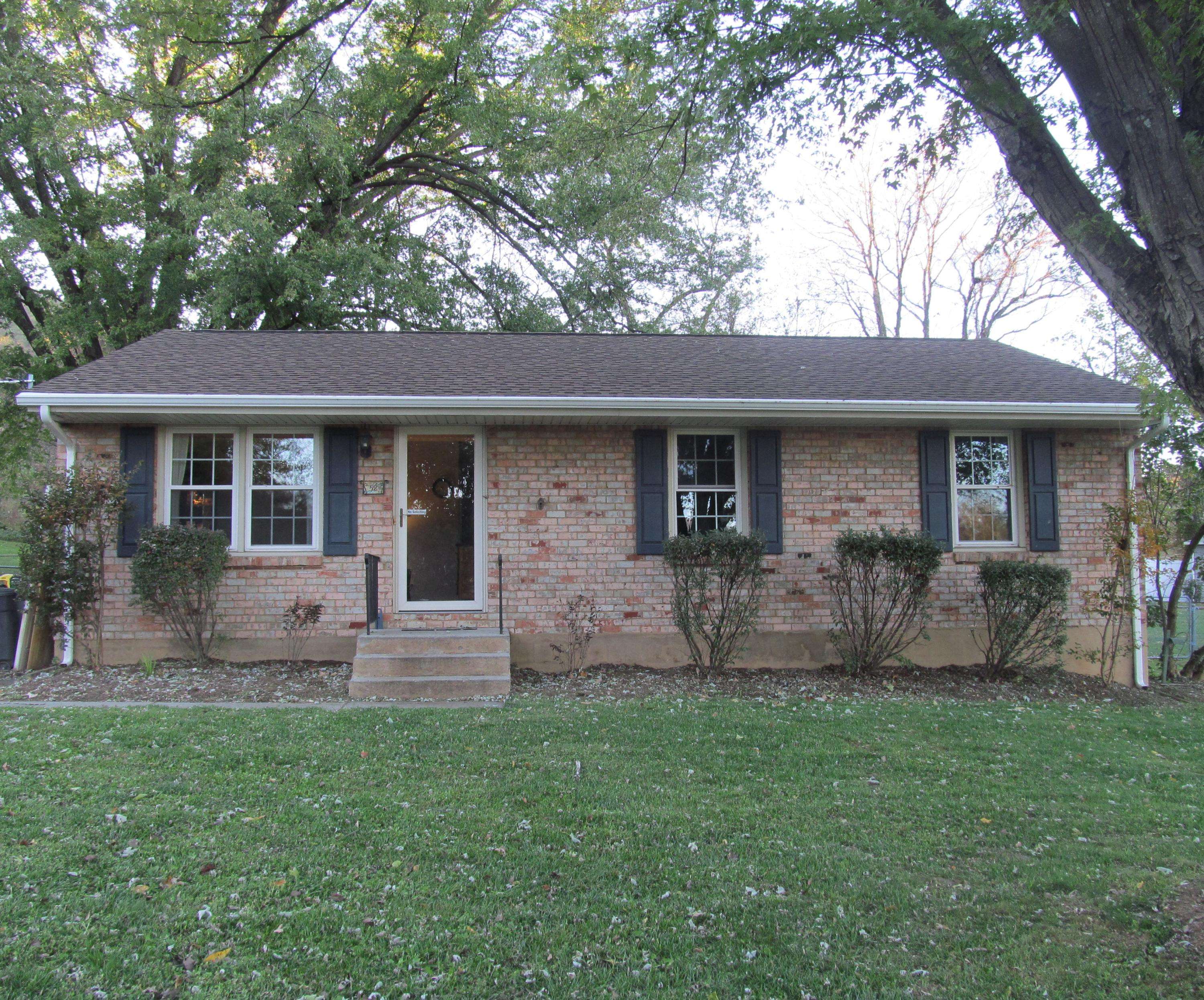 Roanoke, VA 24019,52 Hillview DR