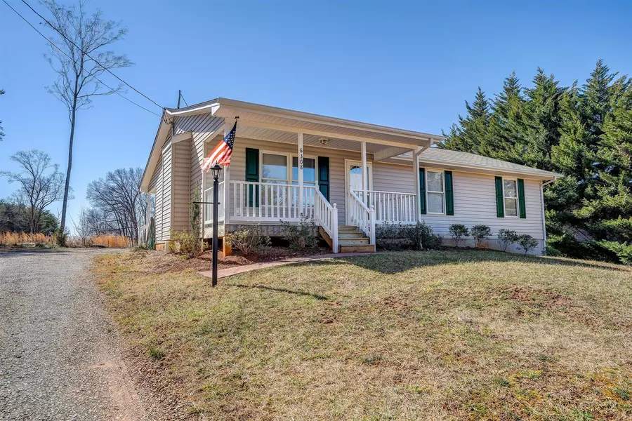 6308 Scruggs RD, Moneta, VA 24121