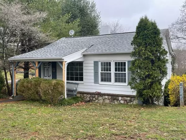 Bassett, VA 24055,7 Pin Oak LN